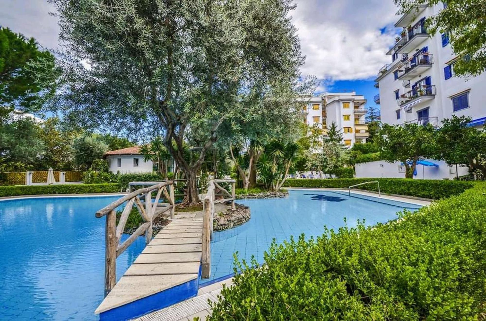 Sorrentovibes - Modern Apartment With Terrace, Swimming Pool&Tennis Exterior foto